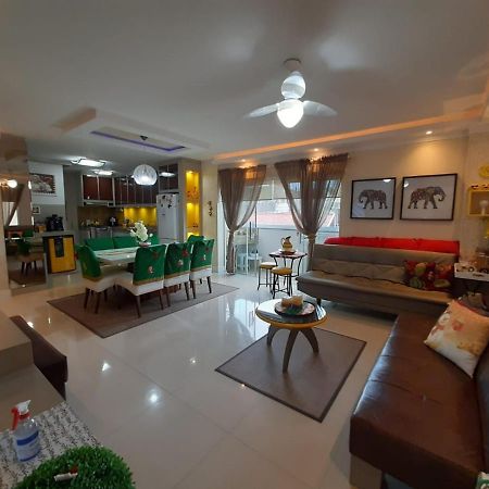 Lindo apartamento 3 dorm a 100m da praia de Perequê Porto Belo Exterior foto
